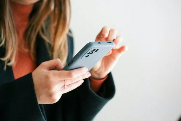 Mobile Phone Software Updates