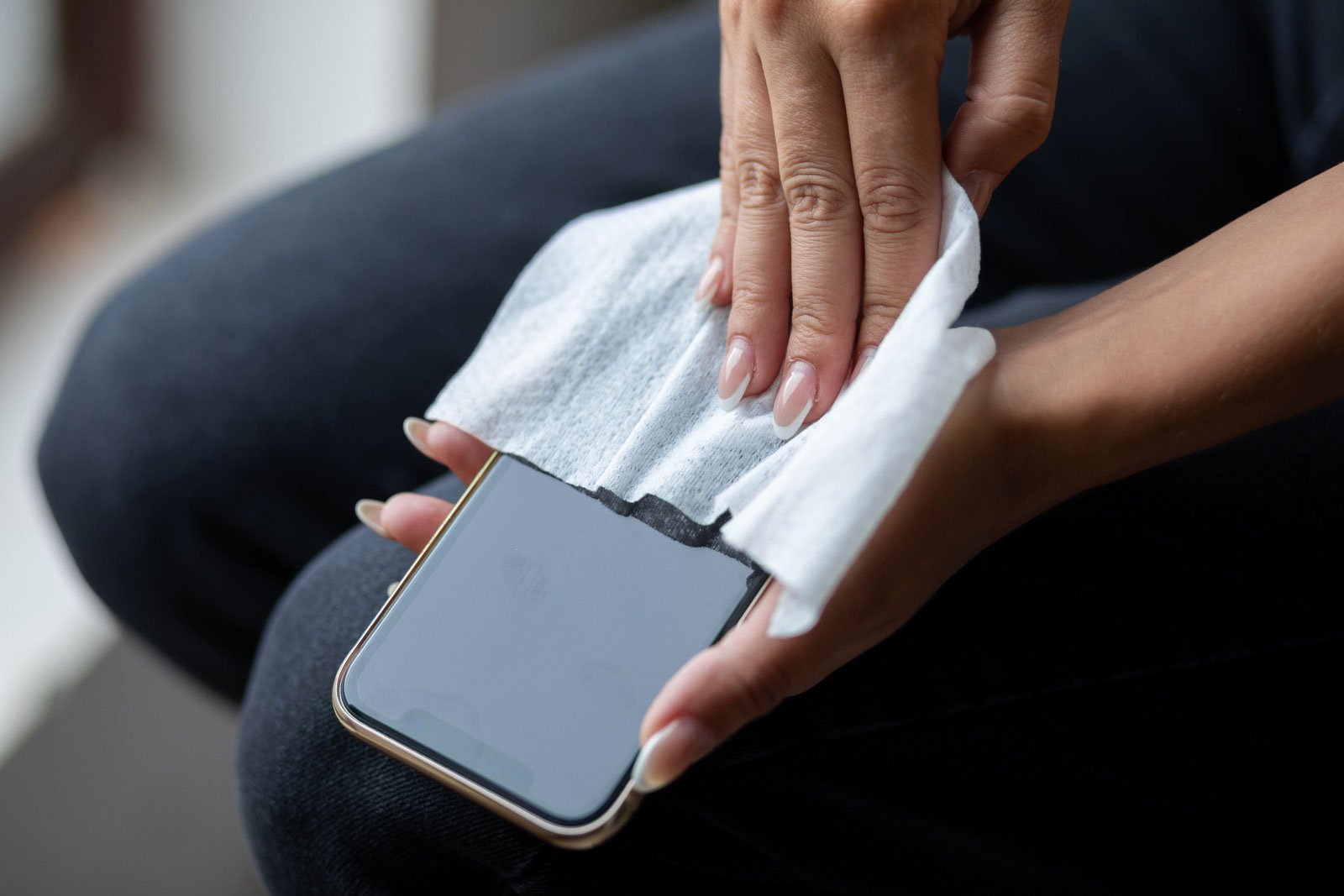 How to clean your phone to prevent the spread of germs