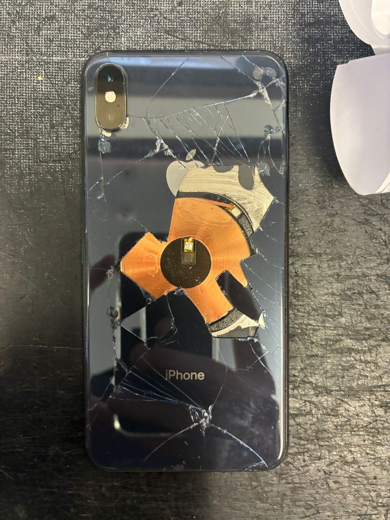iPhone XS Max (Before)