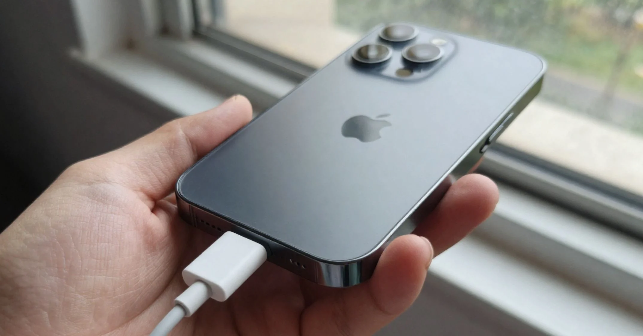 iphone-not-charging-properly